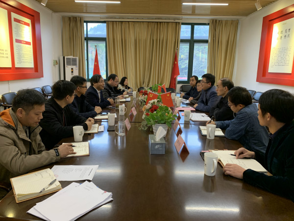 浙江科技学院考察1111.jpg